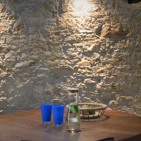 Lodge Nostos Suites *
