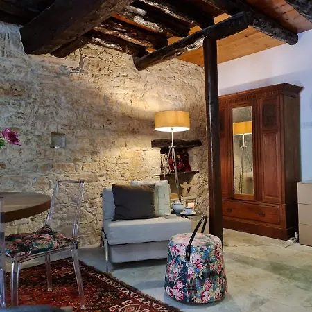 Nostos Suites * Vouni
