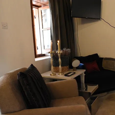 Nostos Suites Lodge