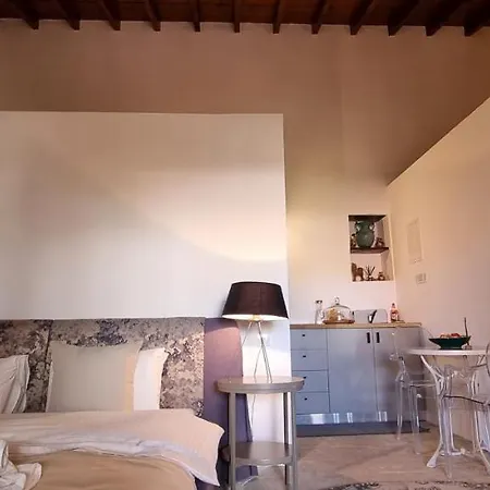 Alojamento de Turismo Selvagem Nostos Suites Vouni