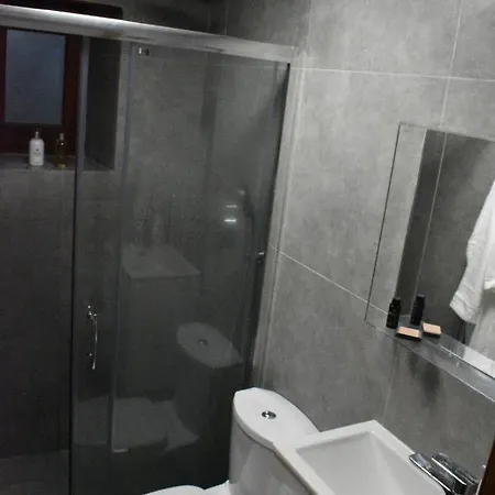 Nostos Suites Vuní